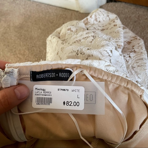 NWT Large Mixology White Lace Romper - Picture 4 of 4